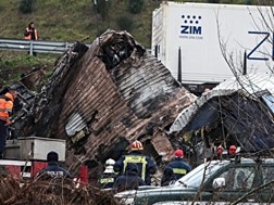 Τέμπη: Επιβεβαιώθηκε η παρουσία ξυλολίου στο σημείο της σύγκρουσης των δύο τρένων